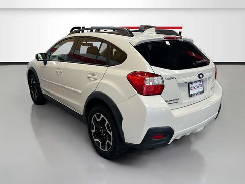 Used 2017 Subaru Crosstrek 2.0i Limited AWD/4WD image 5