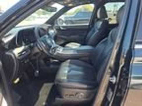 Used 2024 Hyundai Palisade Calligraphy FWD image 4