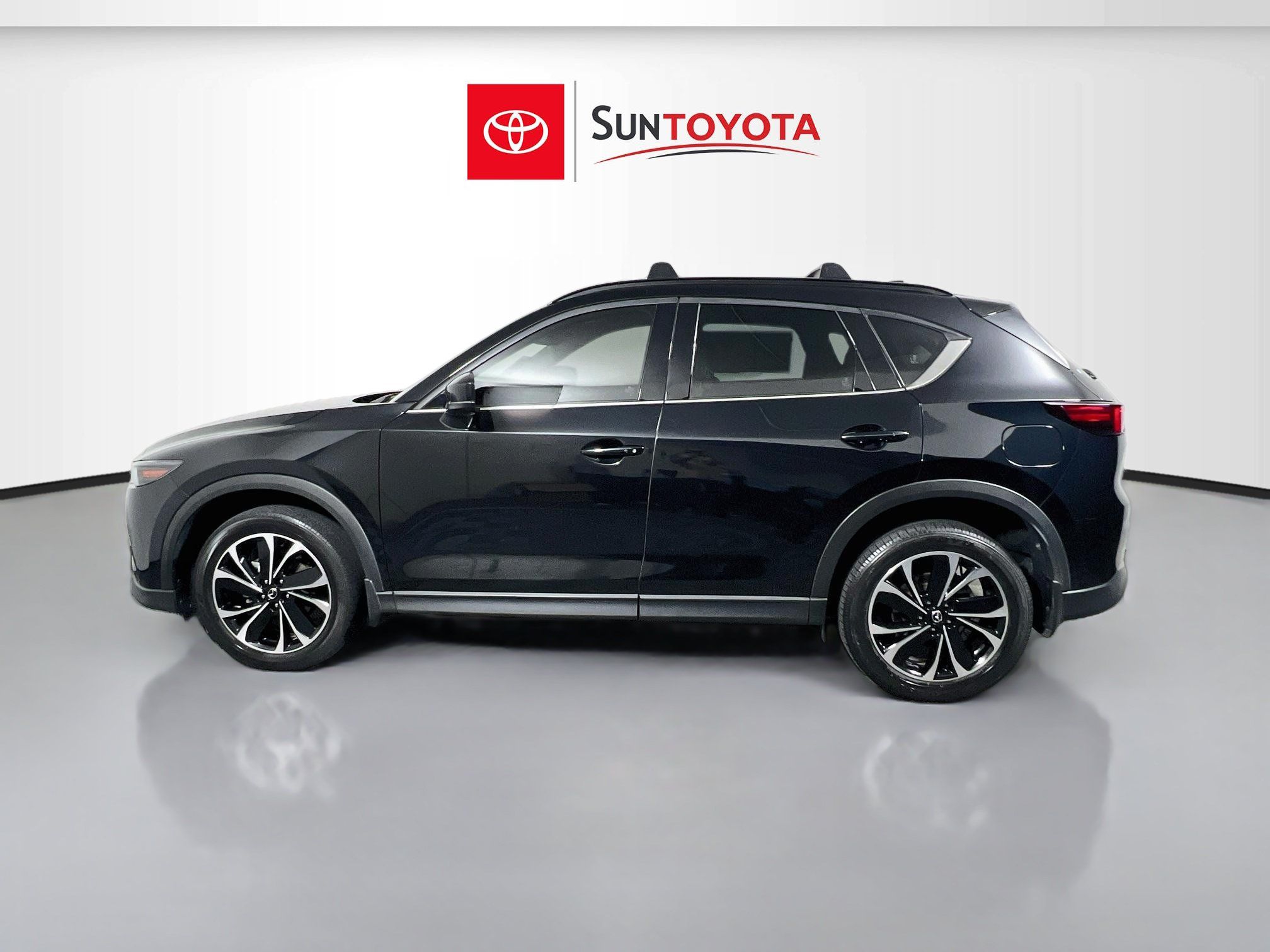 Used 2023 MAZDA CX-5 AWD 2.5 S w/ Premium Plus Pkg image 7
