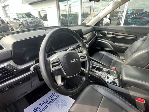 Used 2024 Kia Telluride LX image 19