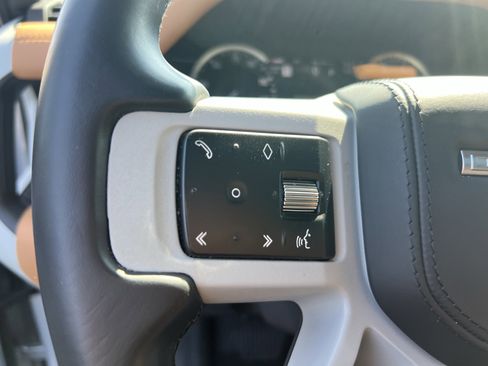 Certified 2023 Land Rover Defender 130 X-Dynamic SE AWD/4WD image 21