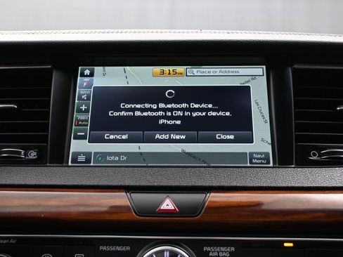 Used 2018 Kia Cadenza Technology image 34