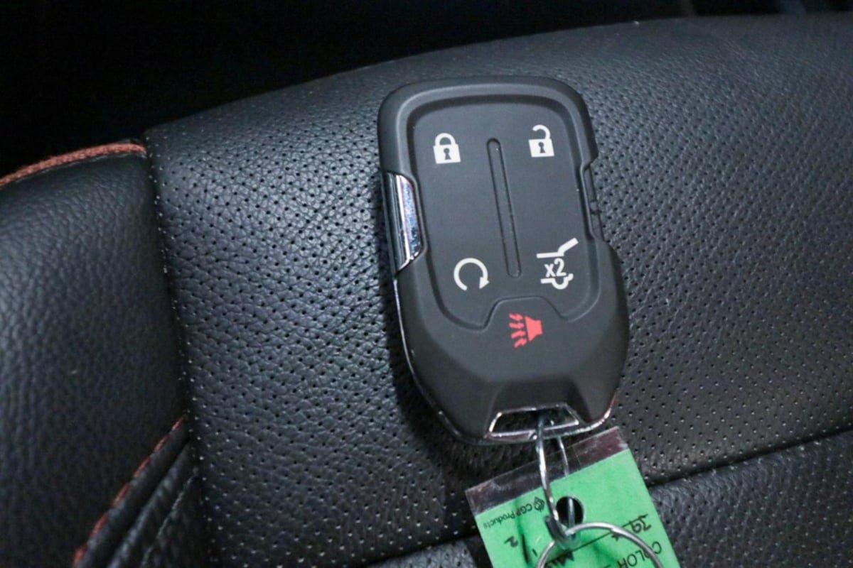 Used 2023 GMC Acadia AT4 w/ Technology Package AWD/4WD image 24