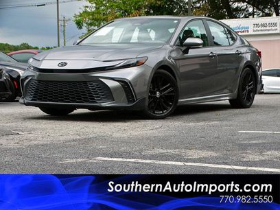 Used 2025 Toyota Camry SE w/ Convenience Package