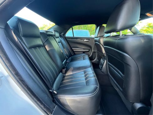 Used 2020 Chrysler 300 S RWD image 23