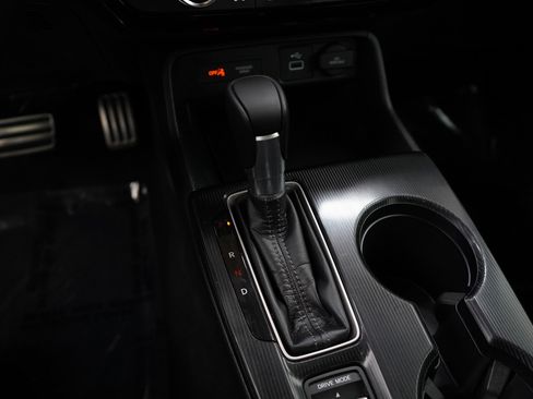 Used 2023 Honda Civic Sport image 19