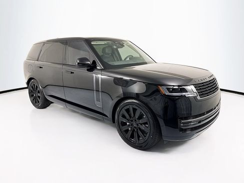 New 2026 Land Rover Range Rover Long Wheelbase SE AWD/4WD image 3