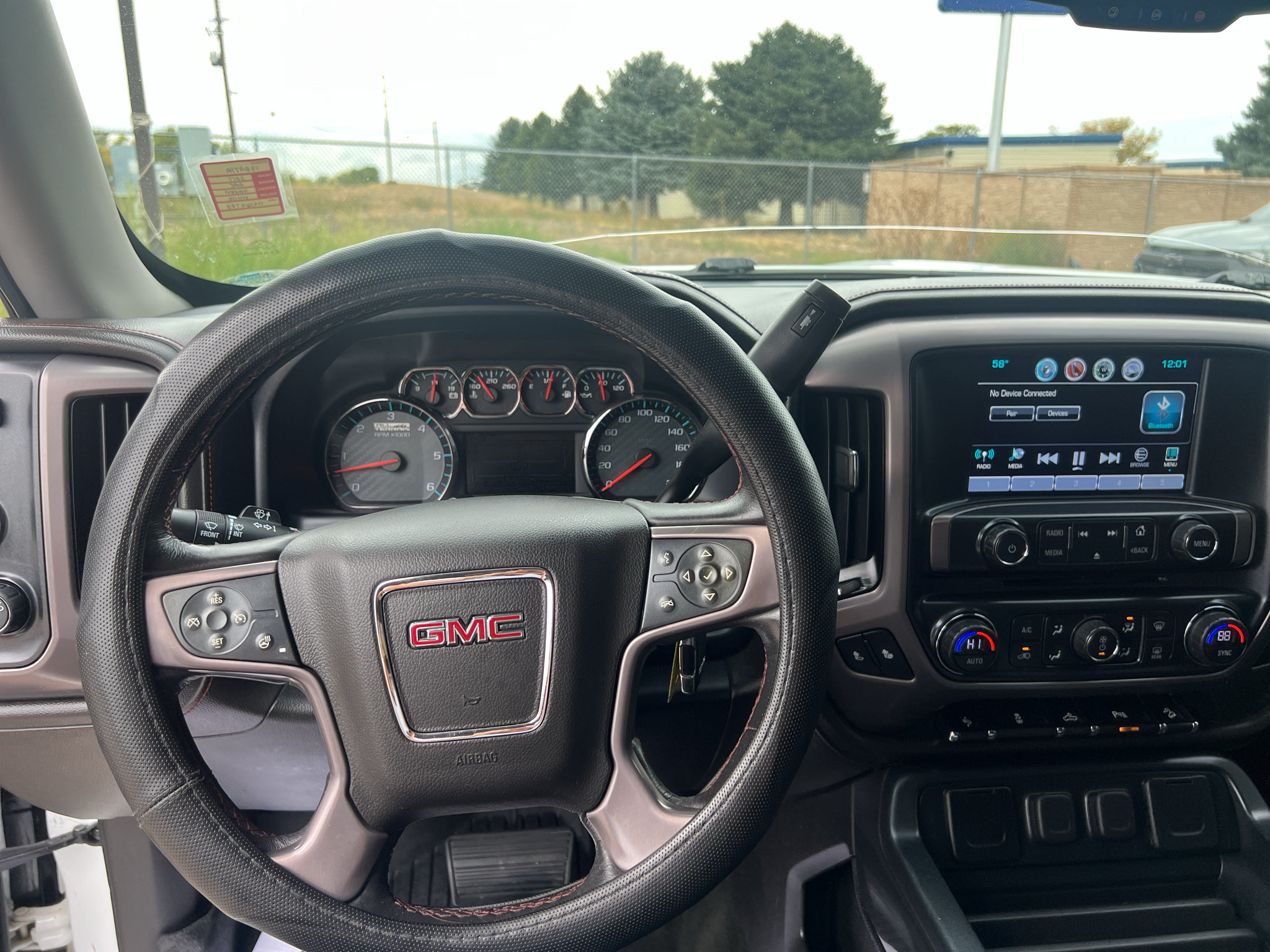 Used 2017 GMC Sierra 1500 SLT AWD/4WD image 11