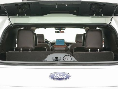 Certified 2024 Ford Expedition King Ranch image 25