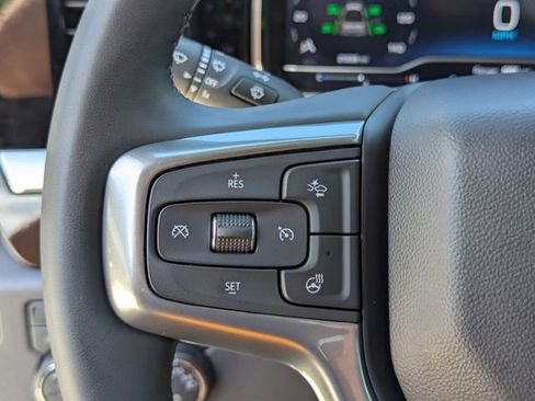 Used 2024 Chevrolet Silverado 1500 LT AWD/4WD image 35