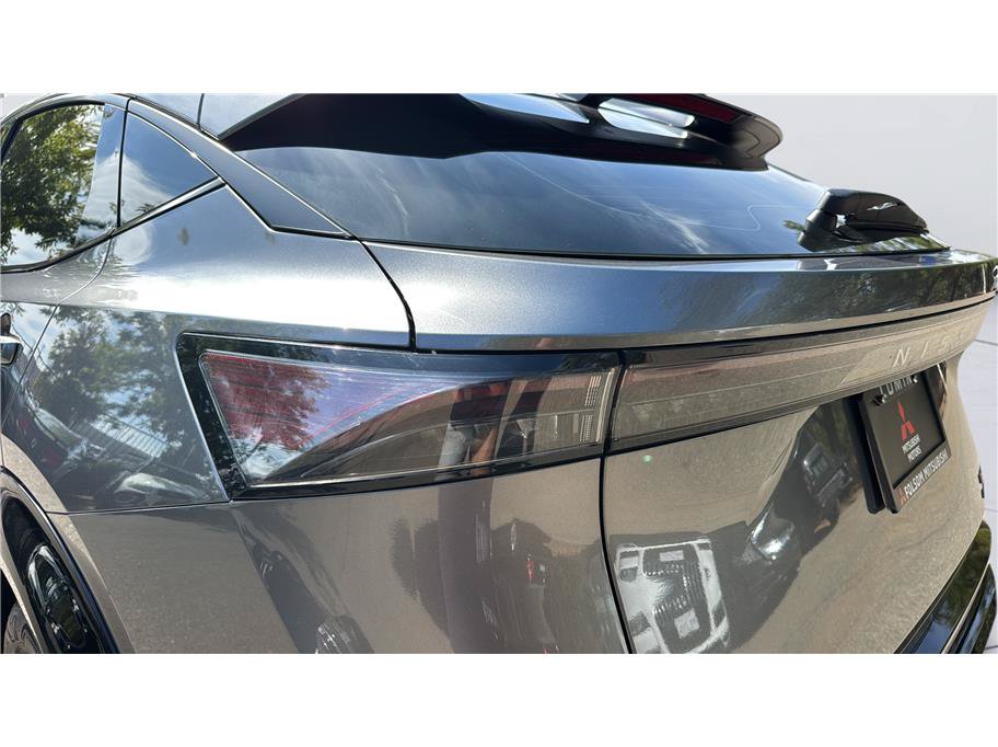 Used 2024 Nissan Ariya AWD image 11