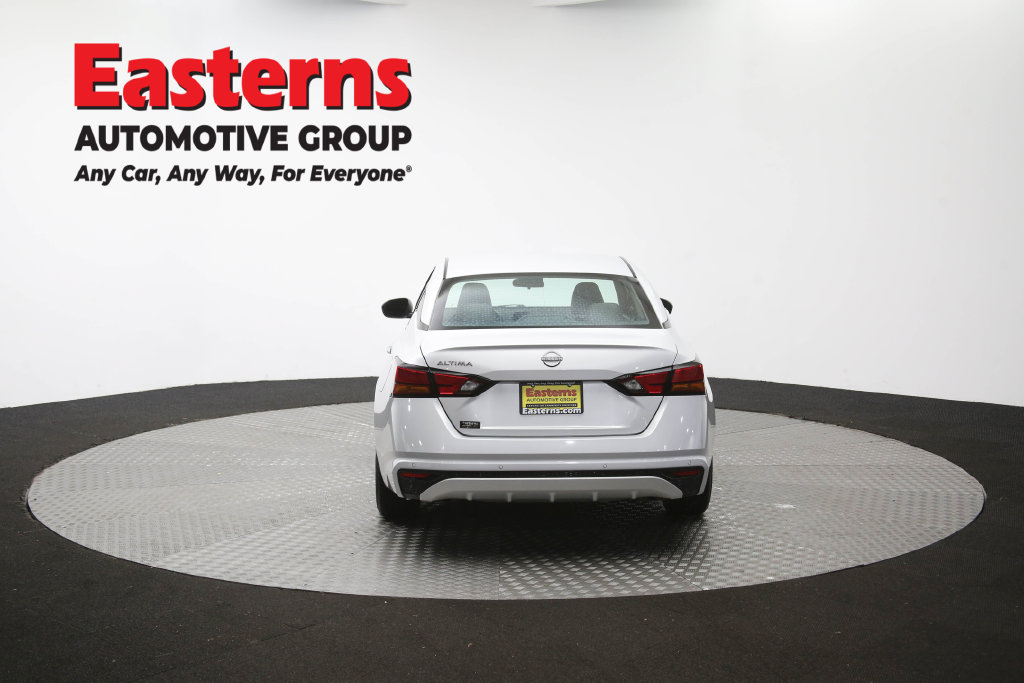 Used 2024 Nissan Altima 2.5 S FWD image 37