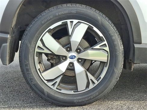 Used 2019 Subaru Forester Touring w/ Popular Package #3 image 8