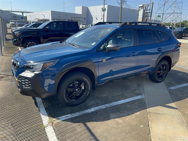 Certified 2025 Subaru Outback Wilderness AWD/4WD image 4