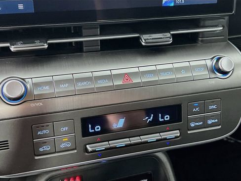 Used 2026 Hyundai Kona SEL Sport AWD/4WD image 14