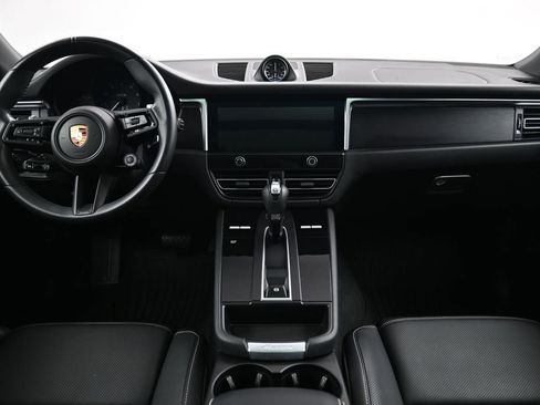 Certified 2023 Porsche Macan GTS AWD/4WD image 9