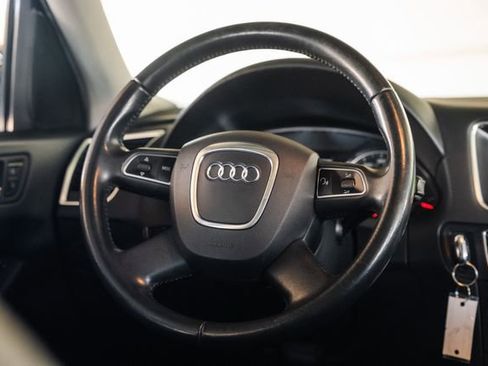 Used 2011 Audi Q5 3.2 Premium Plus w/ Audi MMI Navigation Plus Pkg image 7