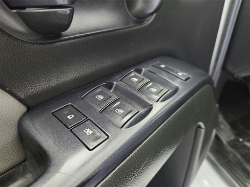 Used 2015 Chevrolet Silverado 2500 W/T image 14