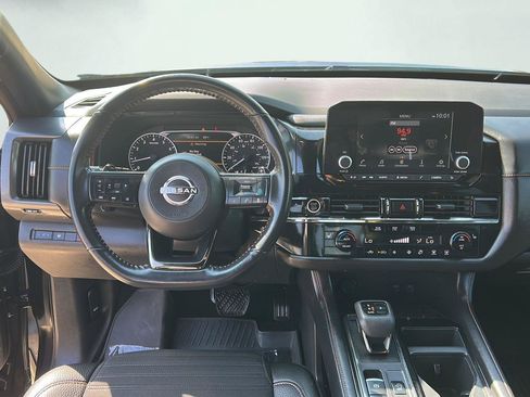 Used 2024 Nissan Pathfinder Rock Creek AWD/4WD image 7