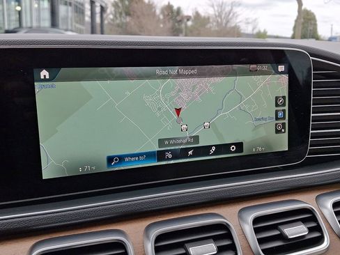 Used 2022 Mercedes-Benz GLE 350 4MATIC image 3