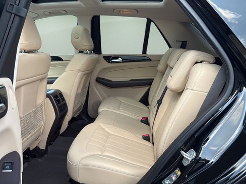 Used 2017 Mercedes-Benz GLE 350 4MATIC image 17
