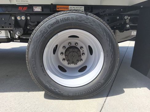 New 2026 Ford F550 2WD Crew Cab Super Duty image 23