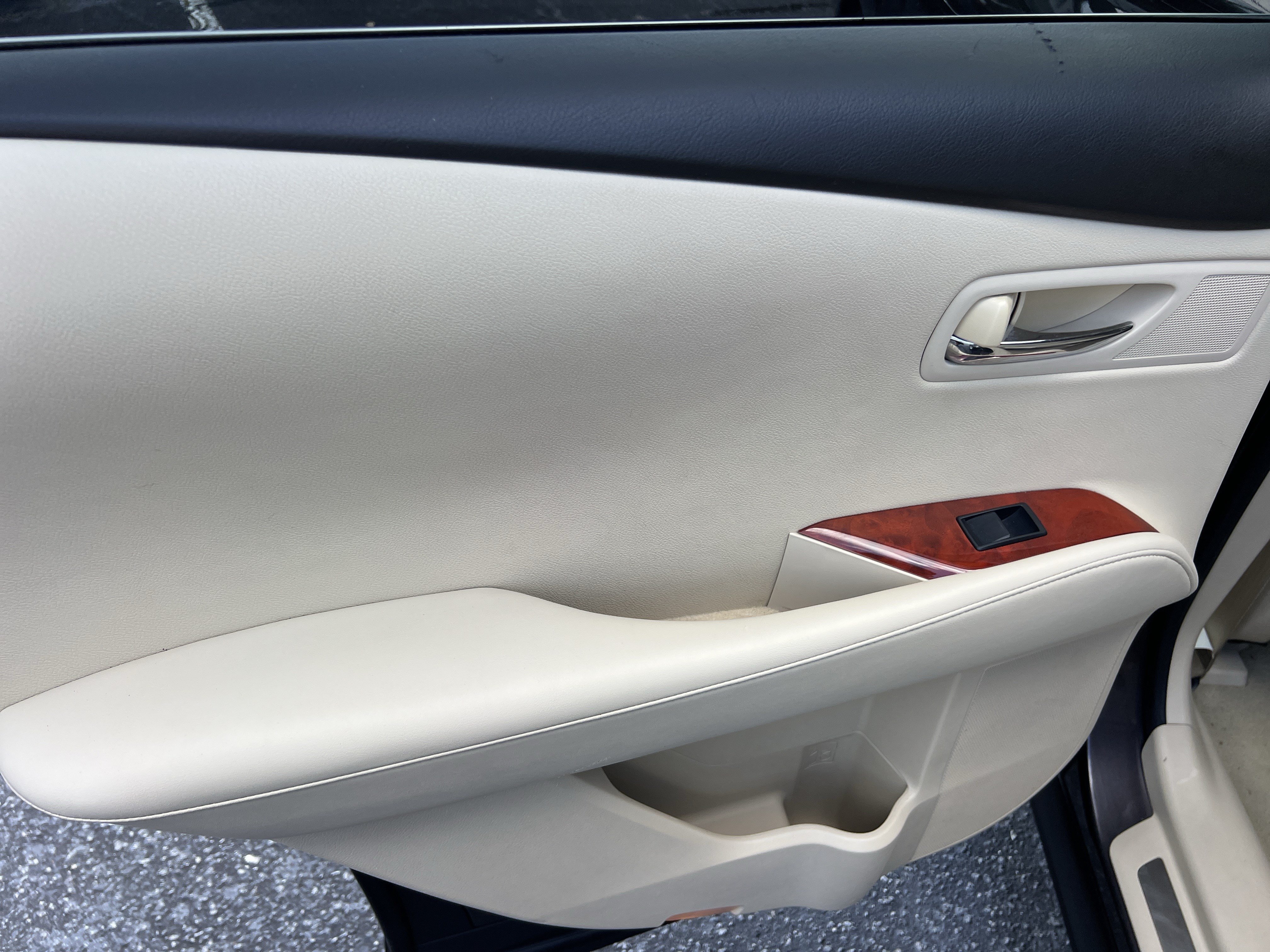 Used 2010 Lexus RX 350 AWD image 23