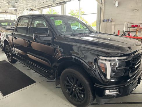 Used 2024 Ford F150 Lariat w/ Equipment Group 502A High AWD/4WD image 2