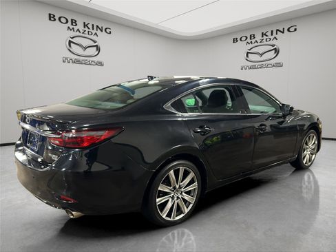 Used 2021 MAZDA MAZDA6 Signature FWD image 5
