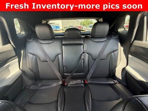 Used 2024 Jeep Compass Latitude image 8