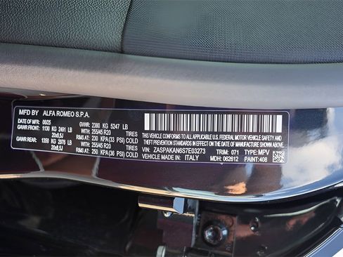 New 2025 Alfa Romeo Stelvio Sprint image 28