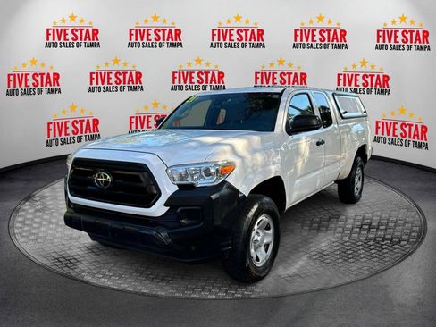 Used 2021 Toyota Tacoma SR image 3