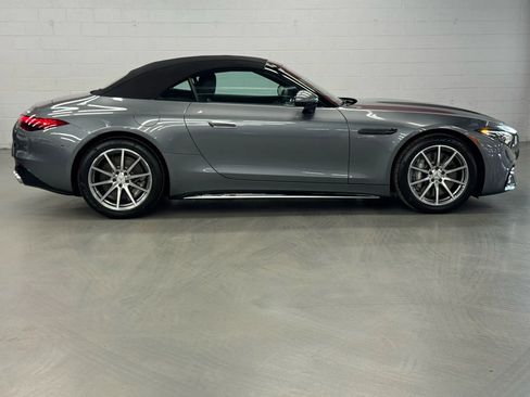 Used 2023 Mercedes-Benz SL 43 AMG w/ Driver Assistance Package image 13