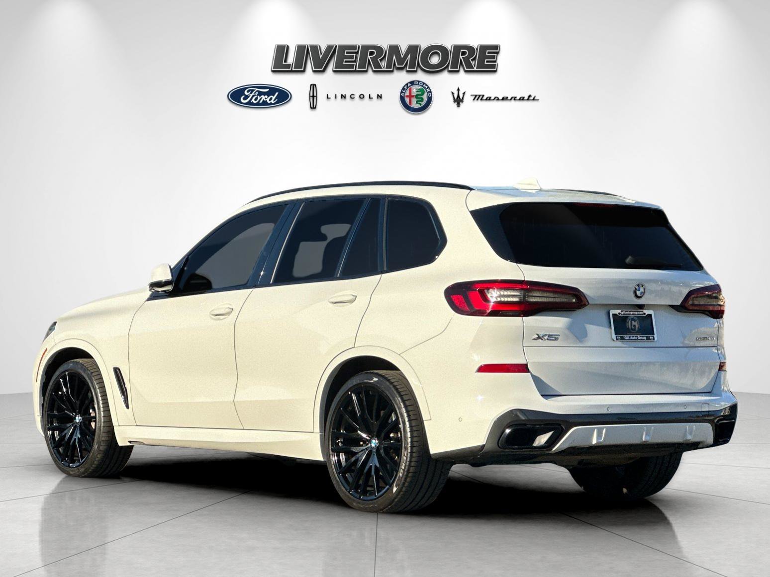 Used 2021 BMW X5 sDrive40i w/ M Sport Package RWD image 5