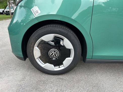 New 2025 Volkswagen ID. Buzz Pro S Plus image 43