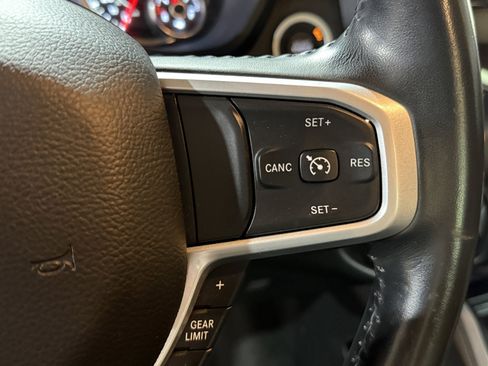 Used 2023 RAM 1500 Big Horn AWD/4WD image 18
