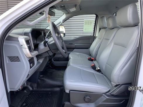 Used 2024 Ford F550 2WD Regular Cab Super Duty image 19