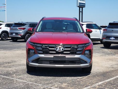 Used 2025 Hyundai Tucson SEL FWD image 2