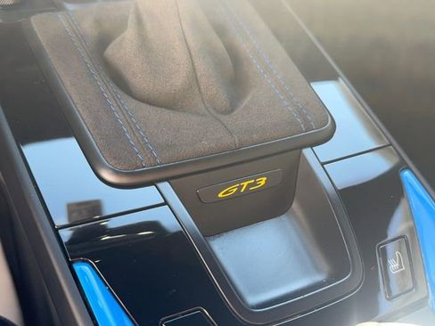 Used 2022 Porsche 911 GT3 image 16