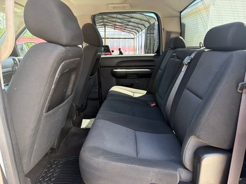Used 2014 Chevrolet Silverado 2500 LT AWD/4WD image 23