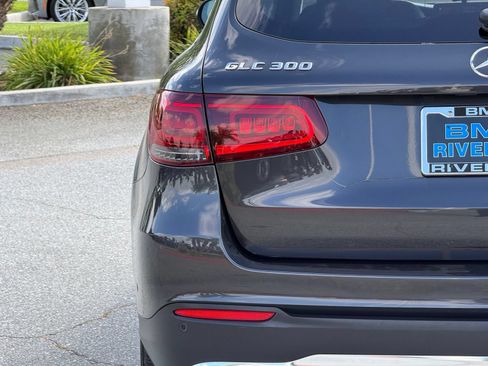 Used 2021 Mercedes-Benz GLC 300 image 14