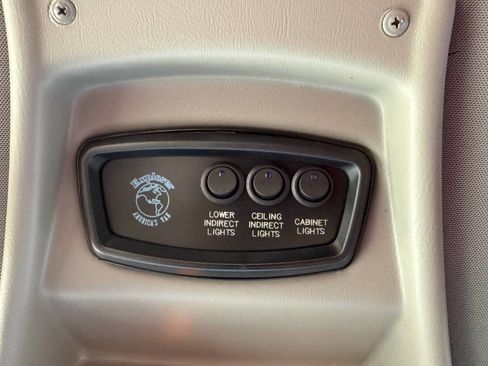 Used 2023 Ford Transit 250 148 High Roof Extended AWD image 34