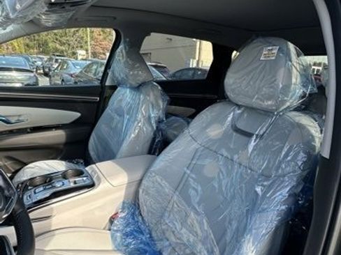 New 2024 Hyundai Tucson Limited image 10