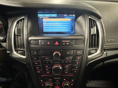 Used 2019 Buick Cascada Premium image 30