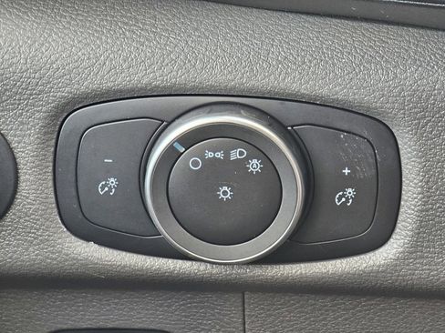 New 2025 Ford Transit 250 Low Roof image 26