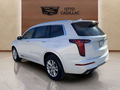 Certified 2024 Cadillac XT6 Luxury AWD/4WD image 3