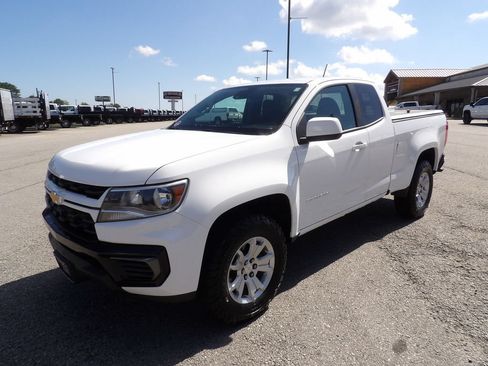 Used 2022 Chevrolet Colorado LT w/ Fleet Safety Package RWD image 3