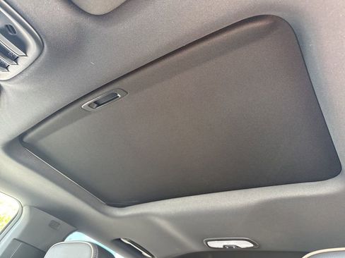 New 2026 GMC Canyon Denali image 40