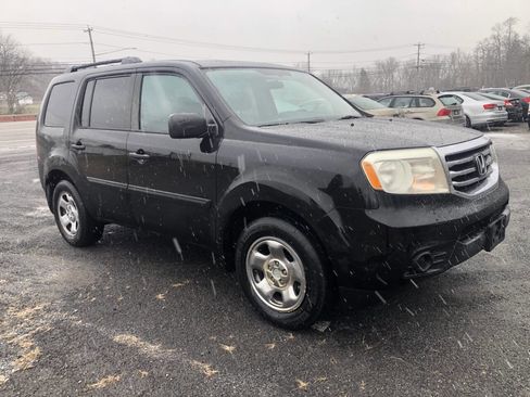 Used 2014 Honda Pilot LX image 1