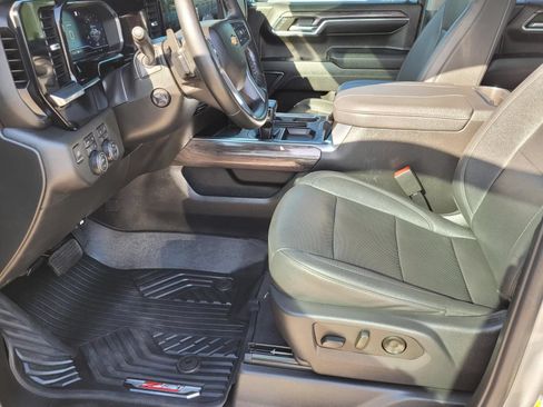 Used 2023 Chevrolet Silverado 1500 LTZ AWD/4WD image 20